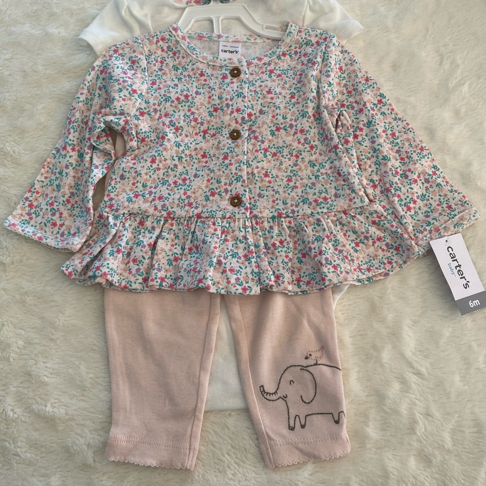 Carter’s NWT 3 Piece Set